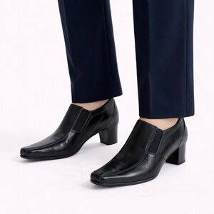 Roberto Capucci Dark Brown Leather Block Heel Shoes